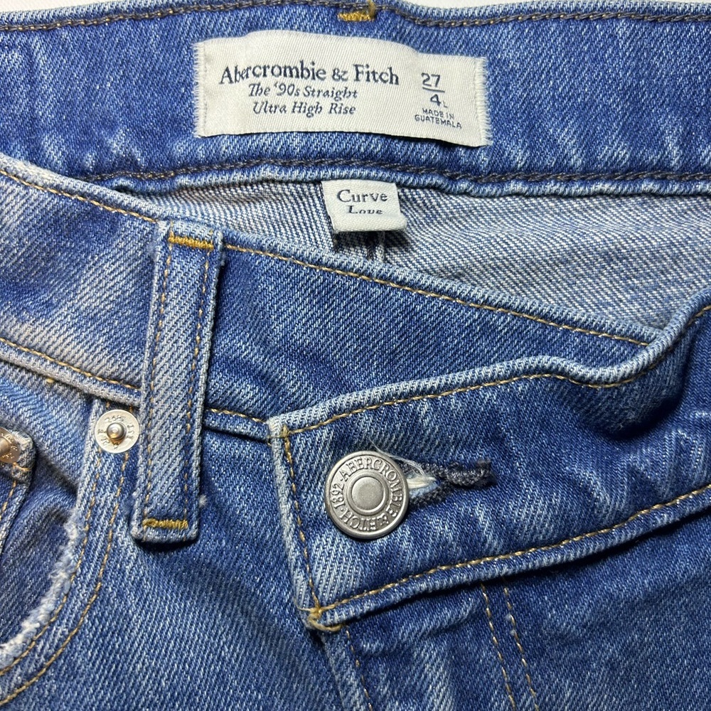 Abercrombie and Fitch 90s straight ultra high rise jeans size 27/4 medium wash - Picture 10 of 11